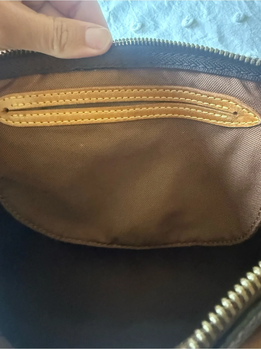Louis Vuitton Monogram Vintage Speedy 30 Bag